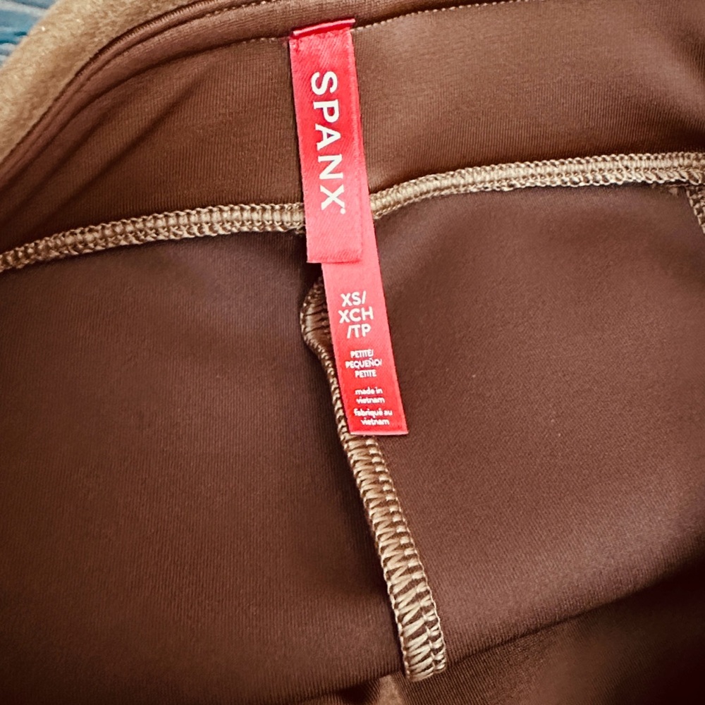 SPANX Women's Tan Leggings - Picture 4 of 5